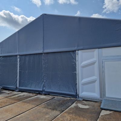Event-tent 15M breed Zwart/Grijs